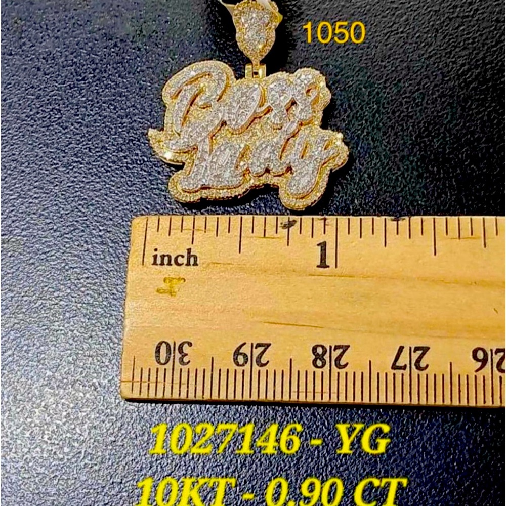 0.90ct  real diamonds 10k gold picture does no justice.